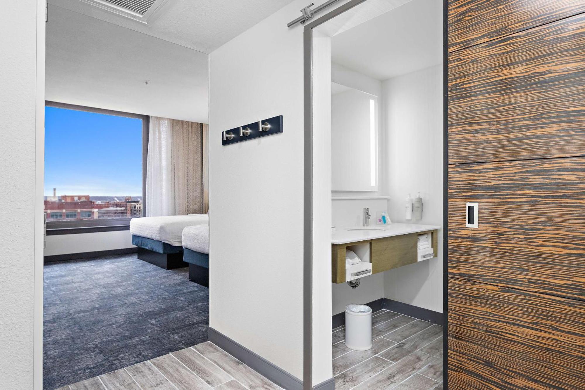Hampton Inn Kansas City - Downtown Financial District Extérieur photo