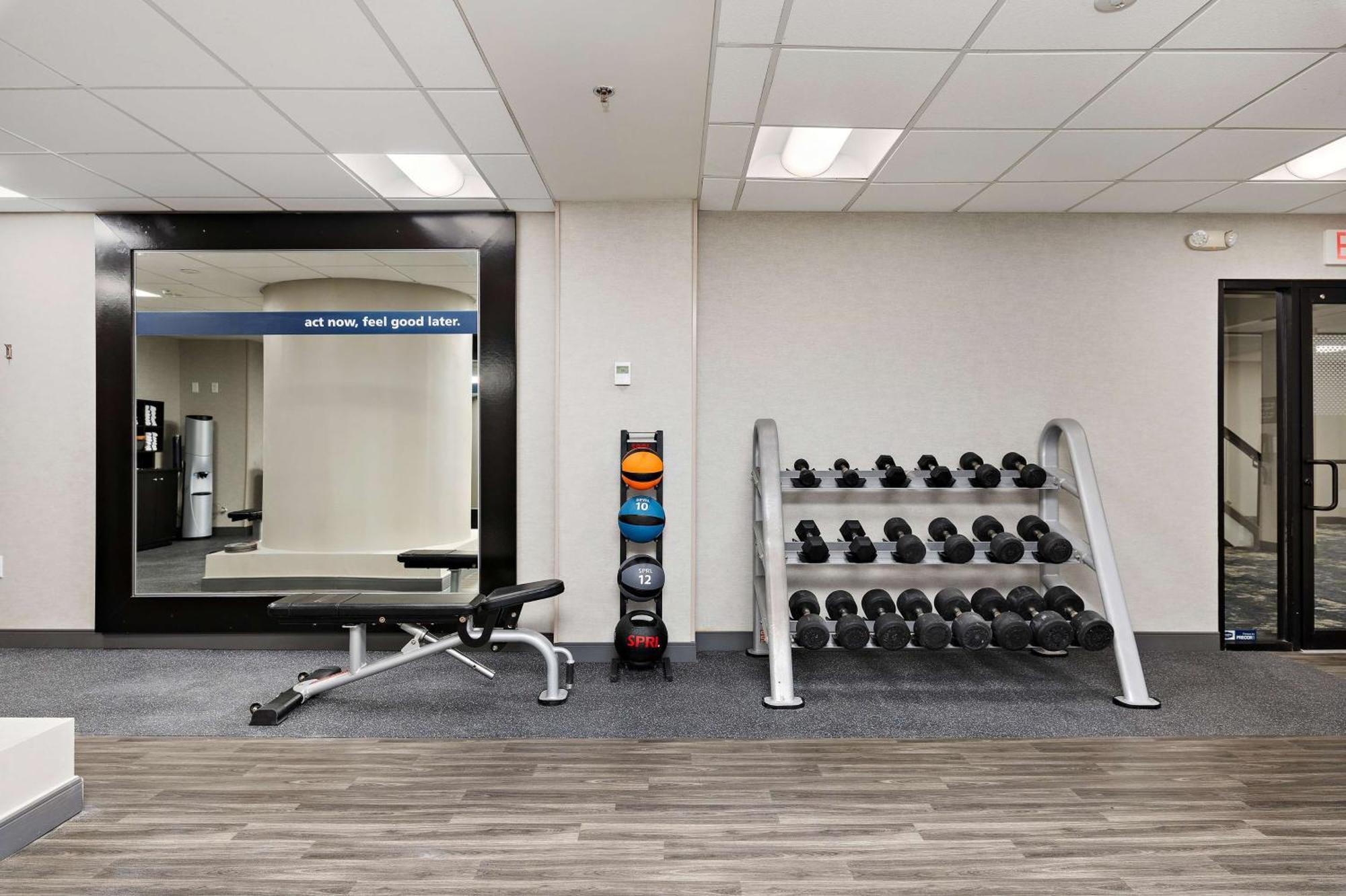 Hampton Inn Kansas City - Downtown Financial District Extérieur photo